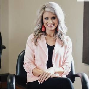 Meet your Posher, Lacey